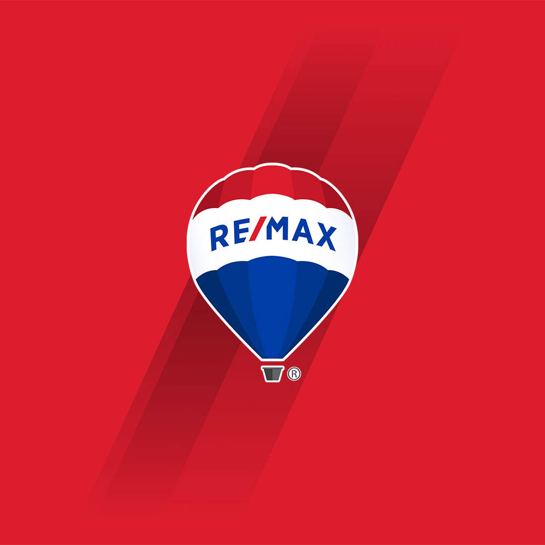 RE/MAX Cayman Islands website